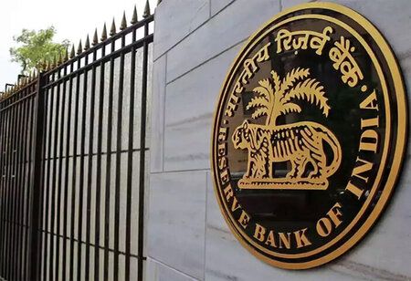 RBI has Banned Four NBFCs from sanctioning and Disbursing Loans