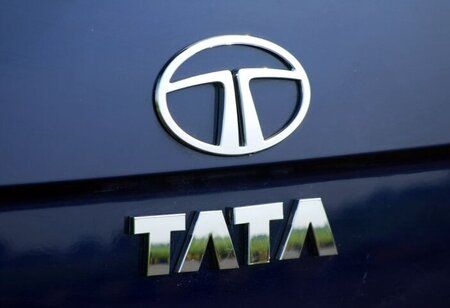 Tata Motors Shares Fell Prior to Q2 Report Earnings Preview