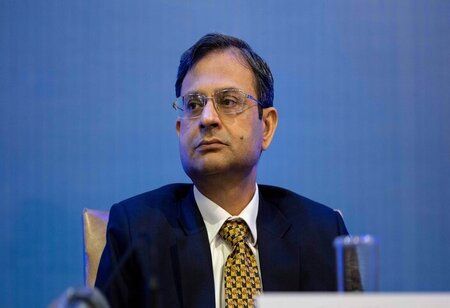 RBI Governor Sanjay Malhotra Anticipated to Start Lowering Interest Rates