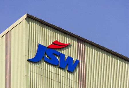 JSW Group Intends to Raise Rs 1487 Cr to Establish an EV Unit in Maharashtra